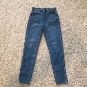 American Eagle Dark Wash Mom Jean